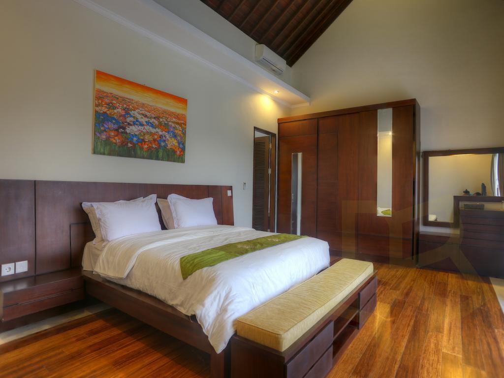 Villa Fanisa Kuta  Room photo